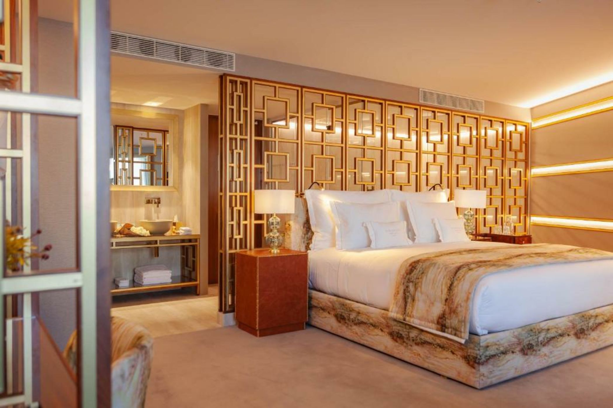 Wine & Books Lisboa Hotel