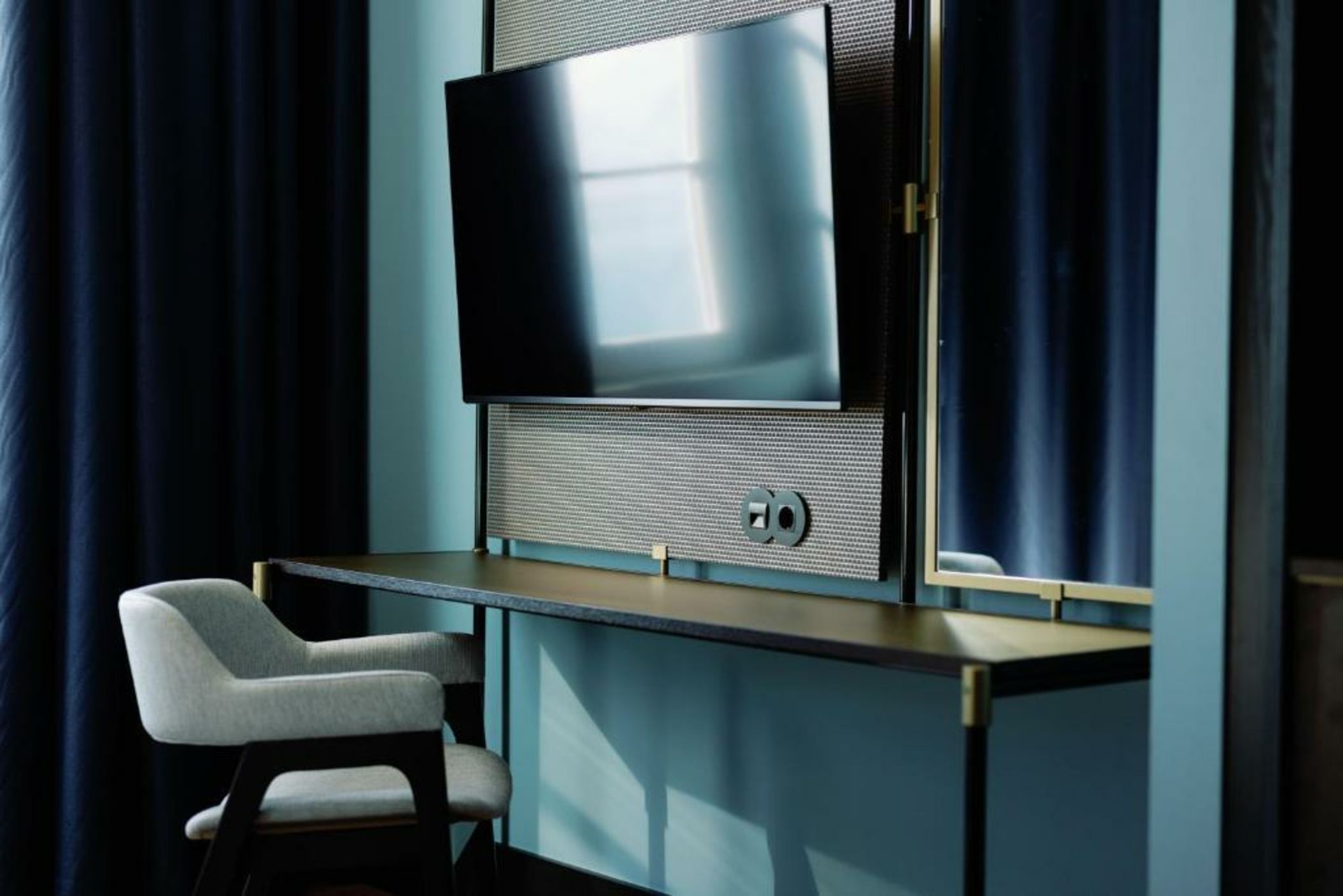 The Editory Riverside Santa Apolónia Hotel