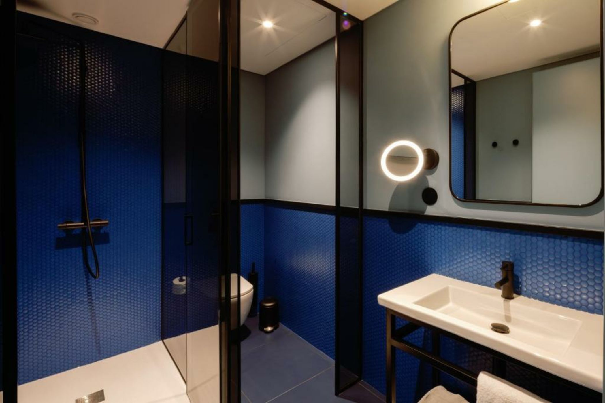 The Editory Riverside Santa Apolónia Hotel