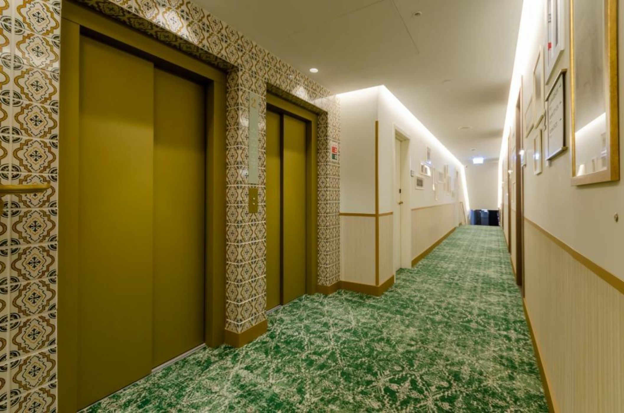 The Emerald House Lisbon - Curio Collection By Hilton