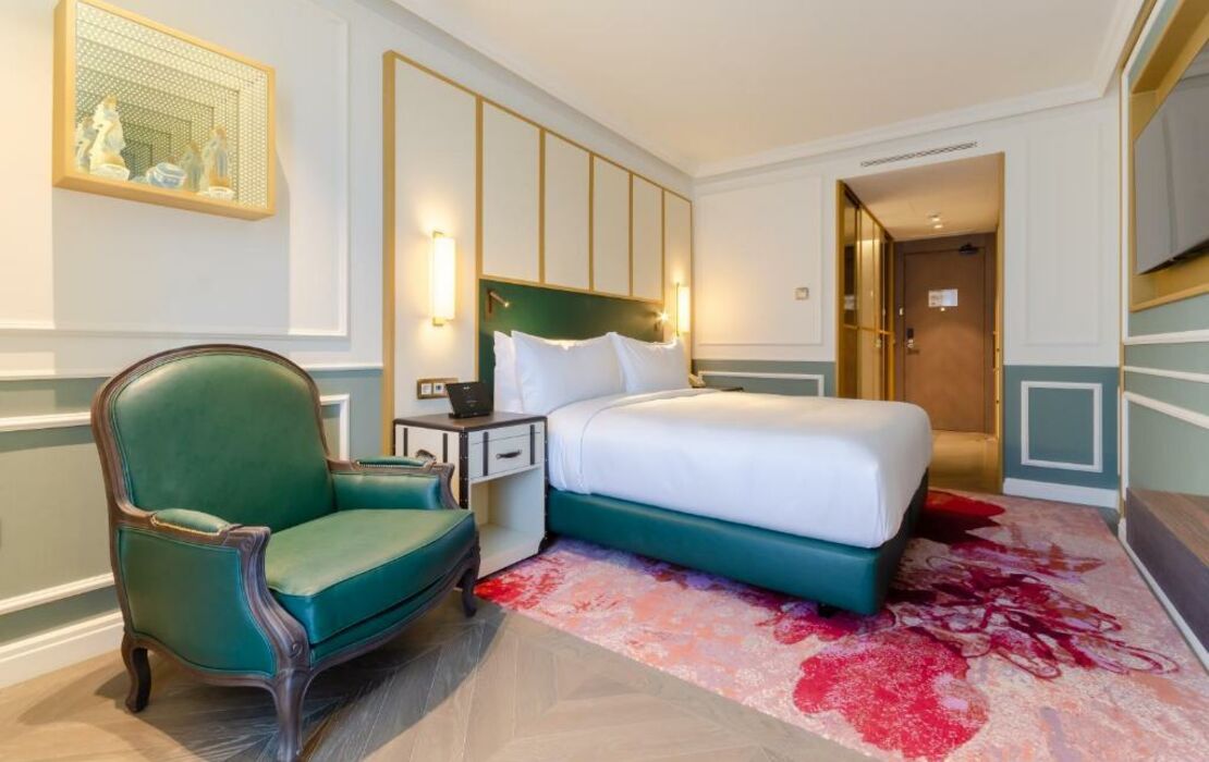 The Emerald House Lisbon - Curio Collection By Hilton