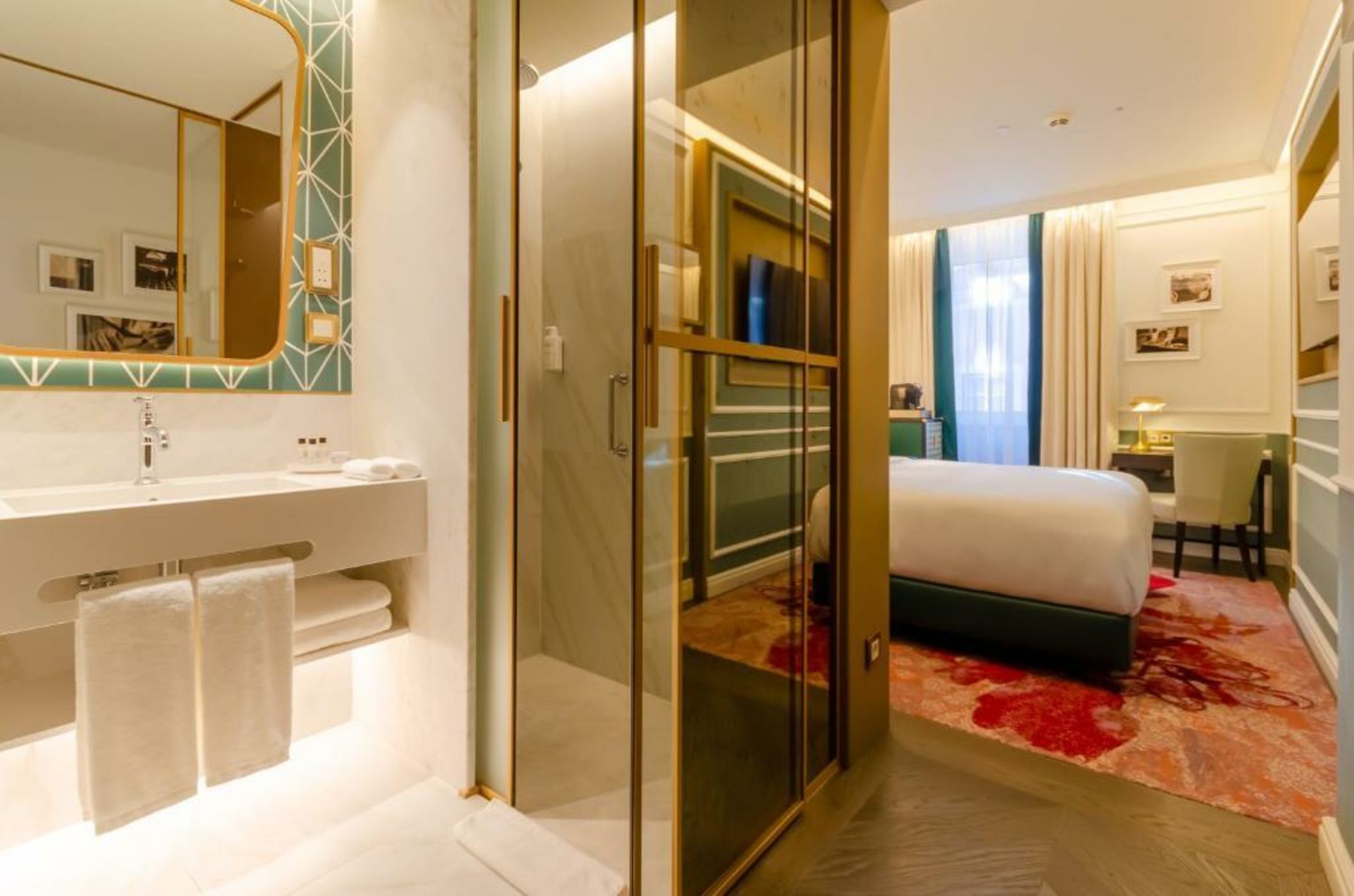 The Emerald House Lisbon - Curio Collection By Hilton
