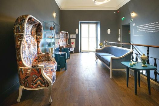 MouraSuites Hotel