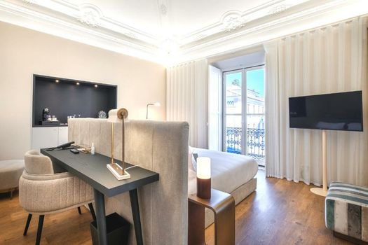 MouraSuites Hotel