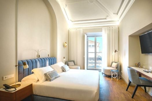 MouraSuites Hotel