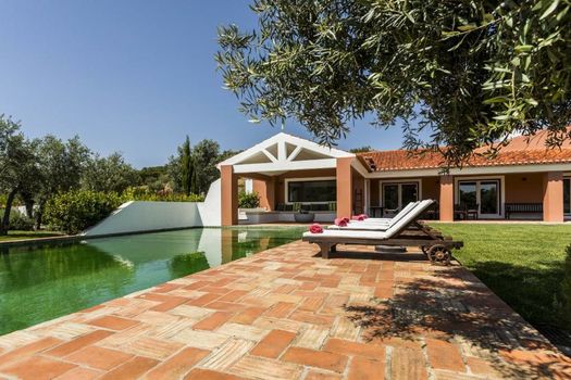 Grandola Mountain Paradise by The Getaway Collection