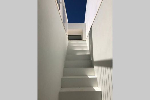 Casa do Côvo - piscina, vista de oceano, casa nova