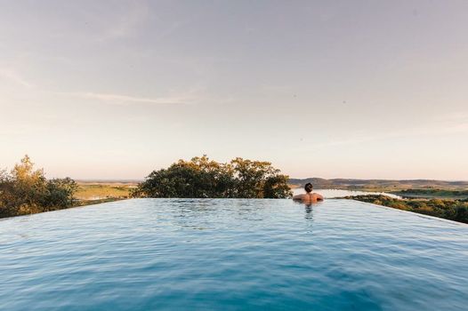 Montimerso Skyscape Country House