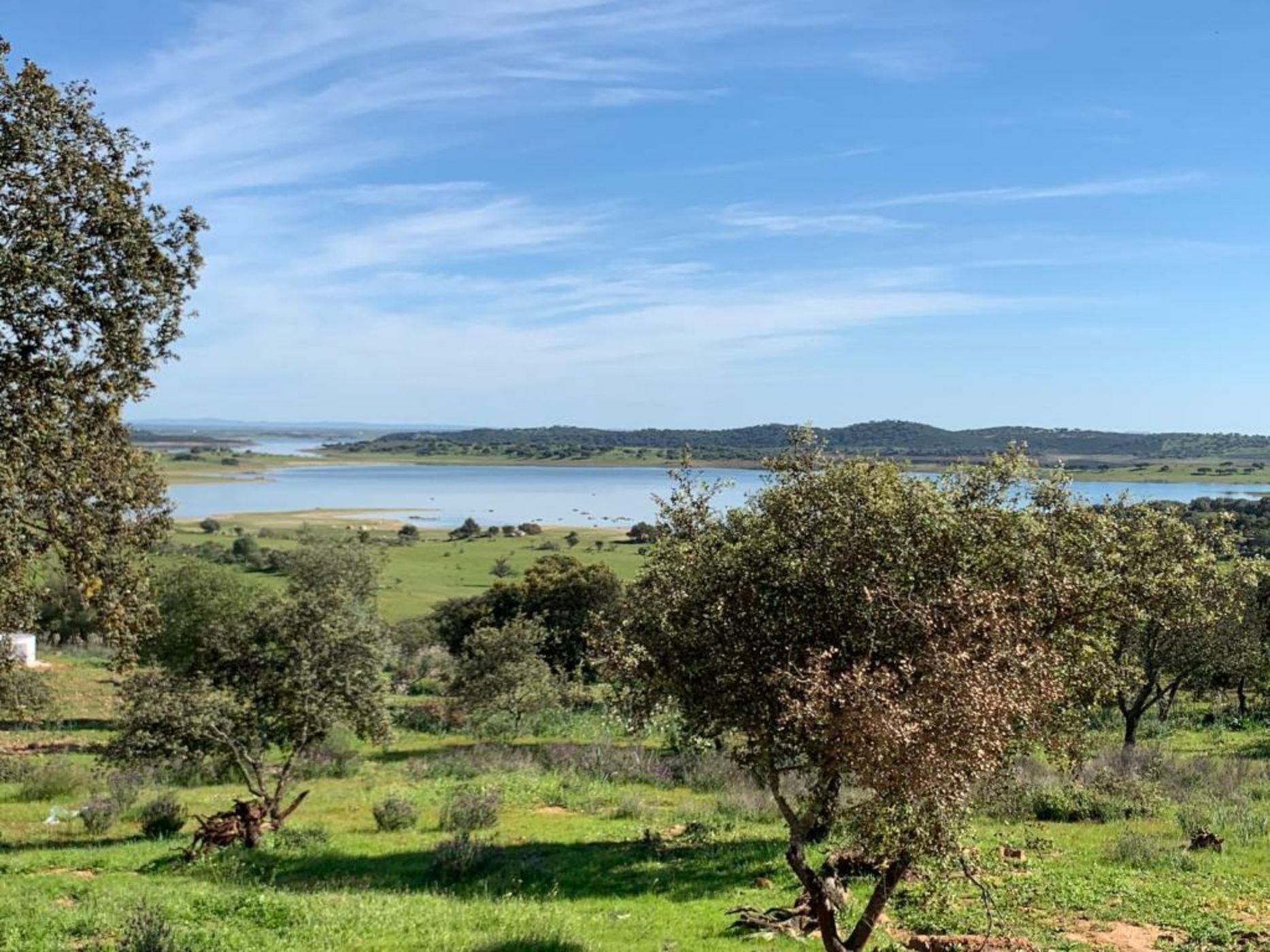 Montimerso Skyscape Country House