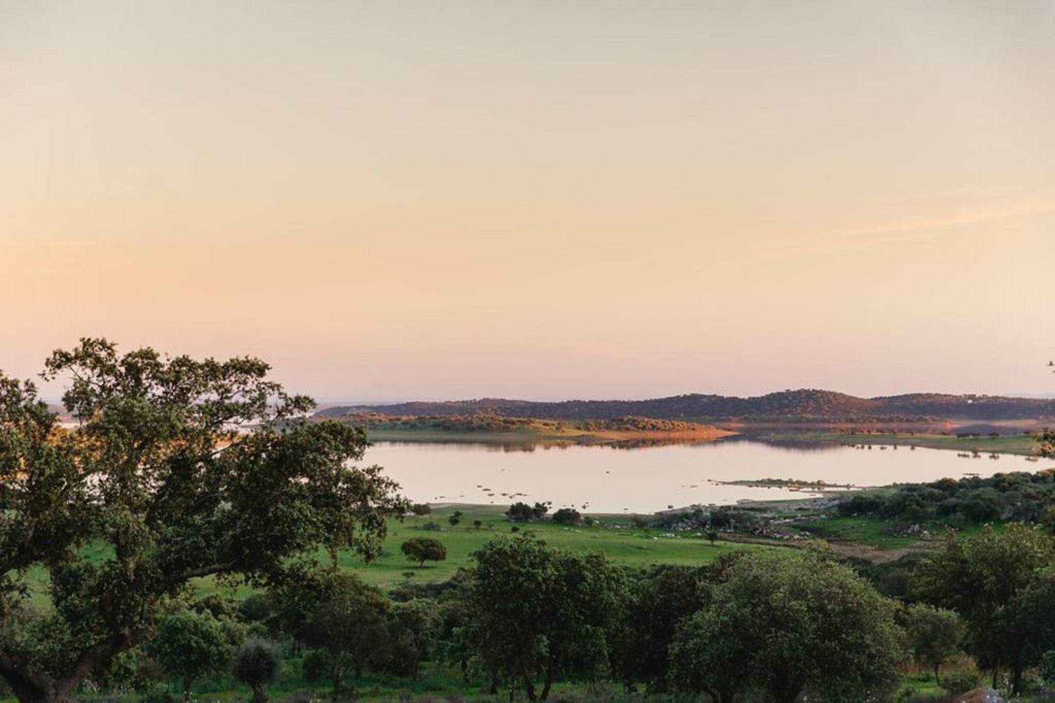 Montimerso Skyscape Country House