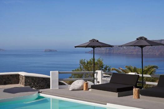Mr and Mrs White Santorini