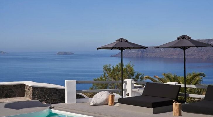 Mr and Mrs White Santorini