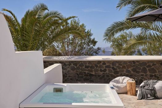 Mr and Mrs White Santorini