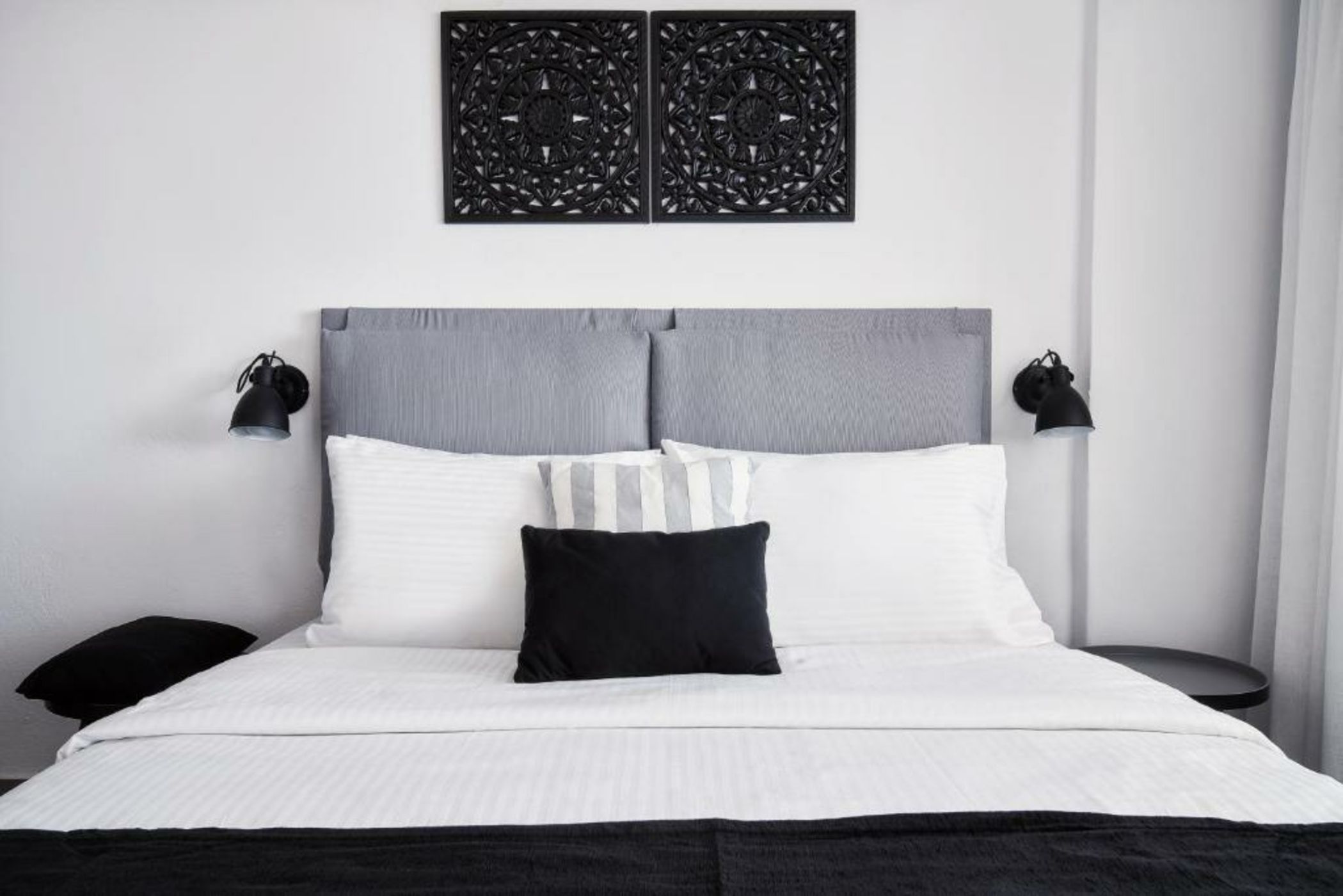 Mr and Mrs White Santorini