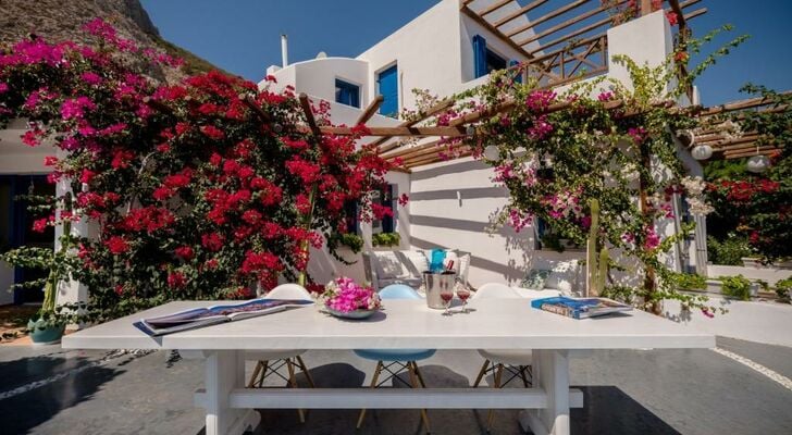 Santorini Mystique Garden Villa