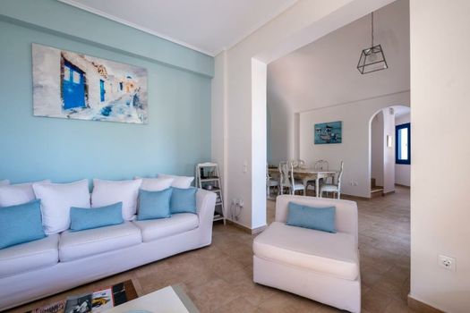 Santorini Mystique Garden Villa