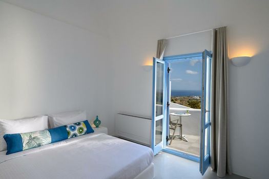Este Luxury Suites