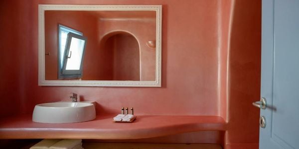 Este Luxury Suites