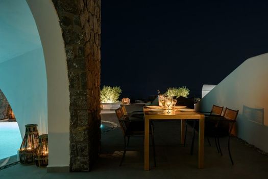 Este Luxury Suites