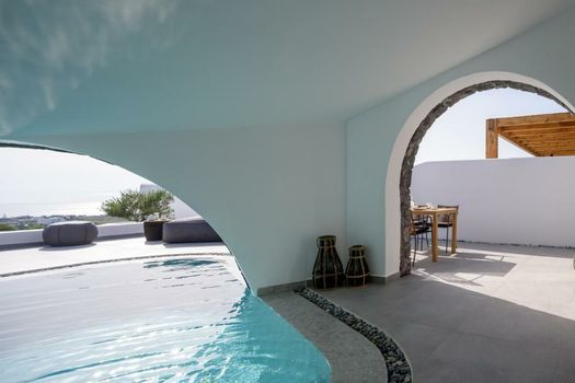 Este Luxury Suites