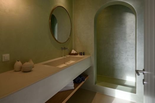 Este Luxury Suites
