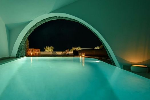 Este Luxury Suites