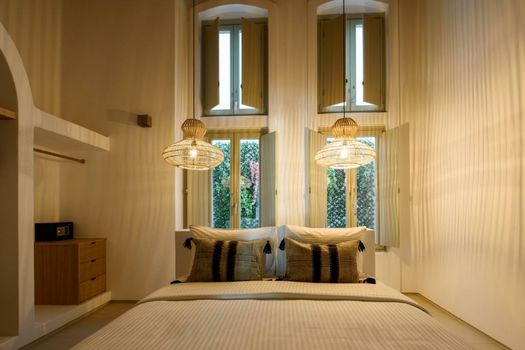 Este Luxury Suites