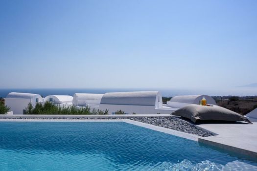 Este Luxury Suites