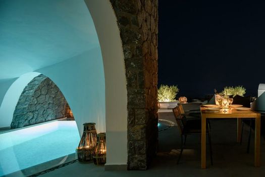 Este Luxury Suites