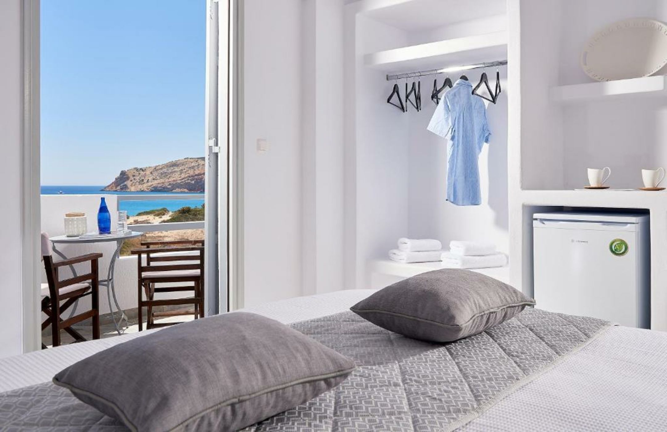 Muses Rooms Milos
