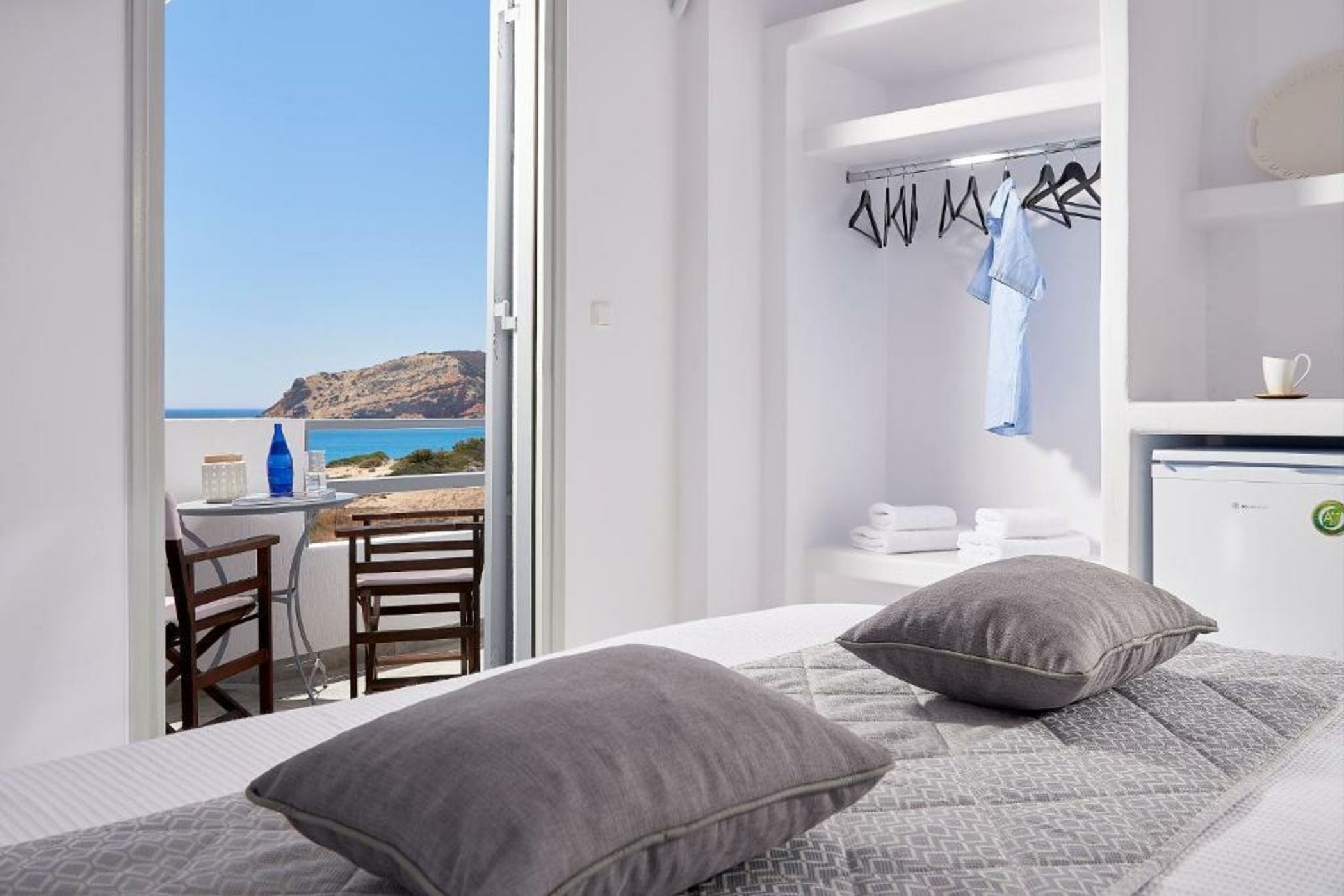 Muses Rooms Milos