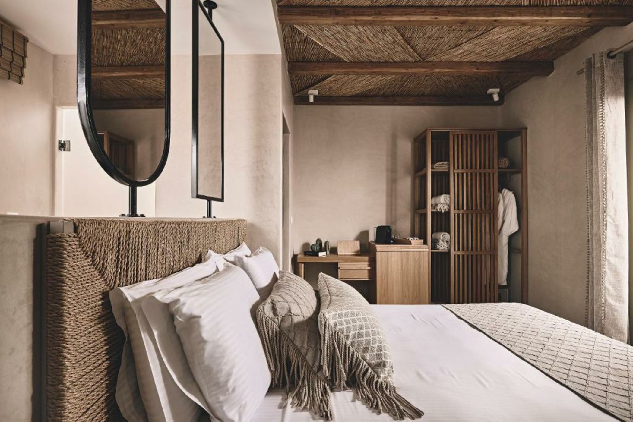 Noon Beyond Accommodation