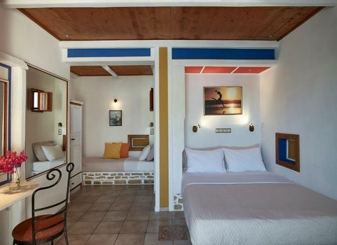 Polikandia Hotel