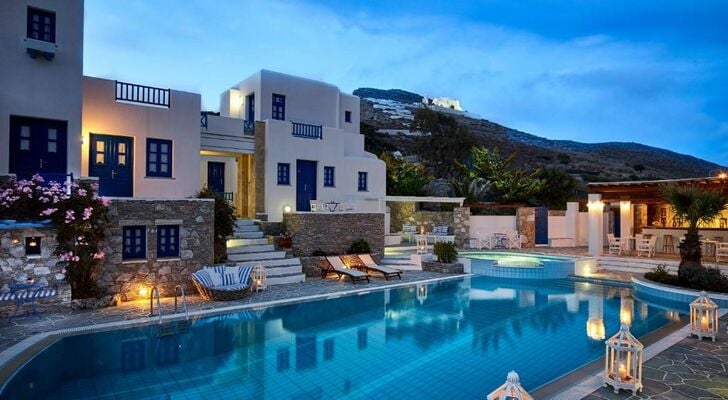 Folegandros Apartments