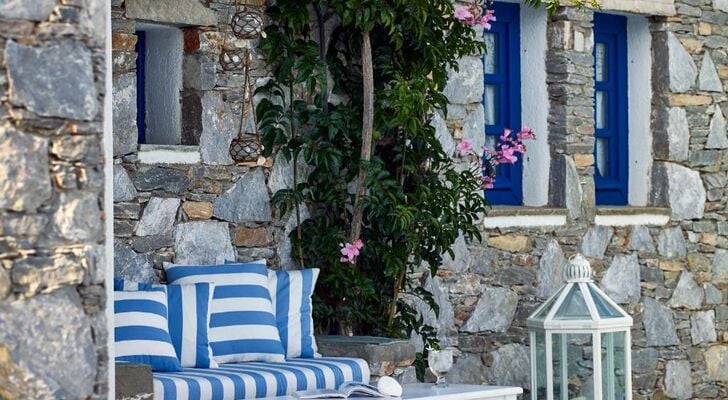 Folegandros Apartments