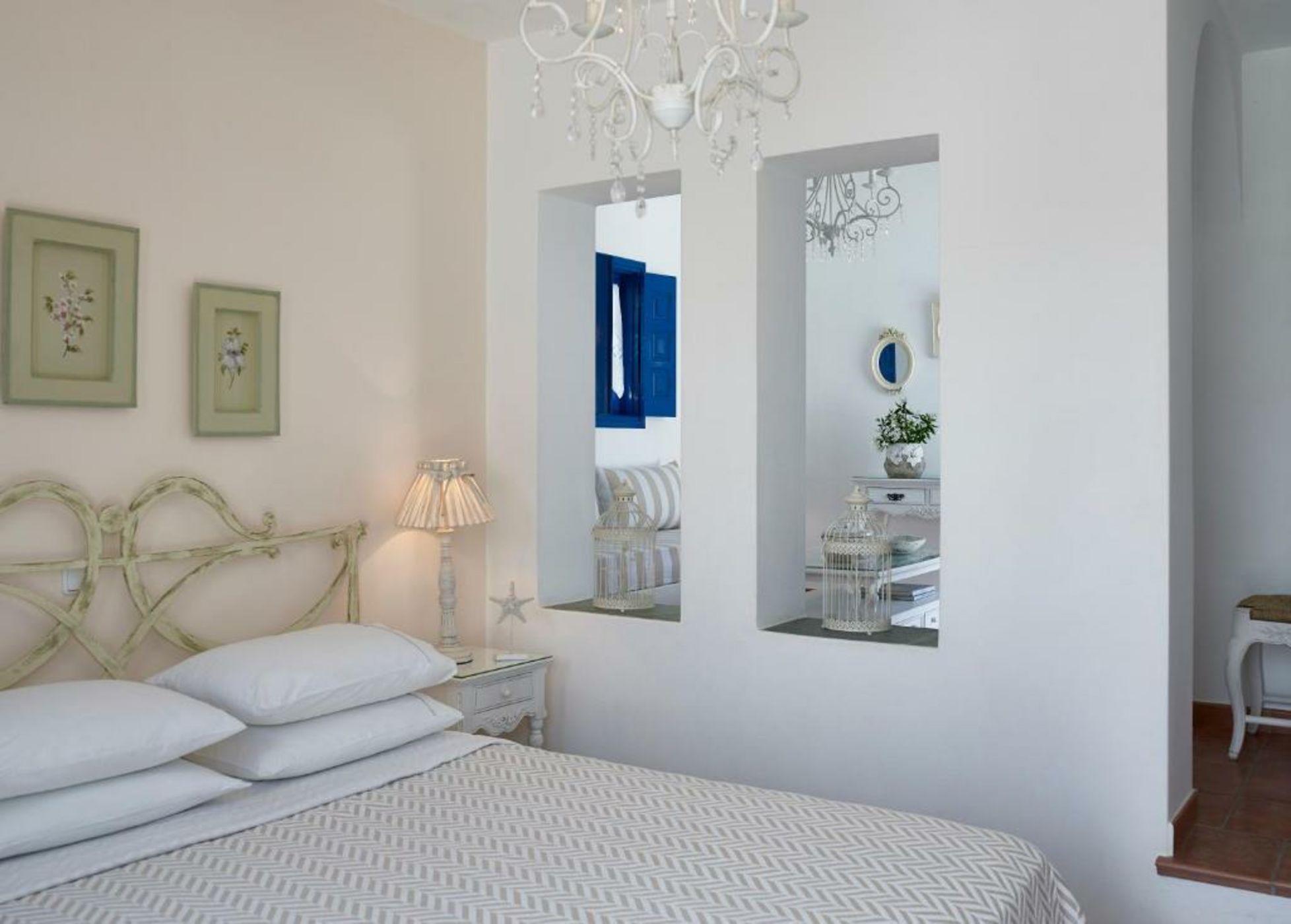 Folegandros Apartments
