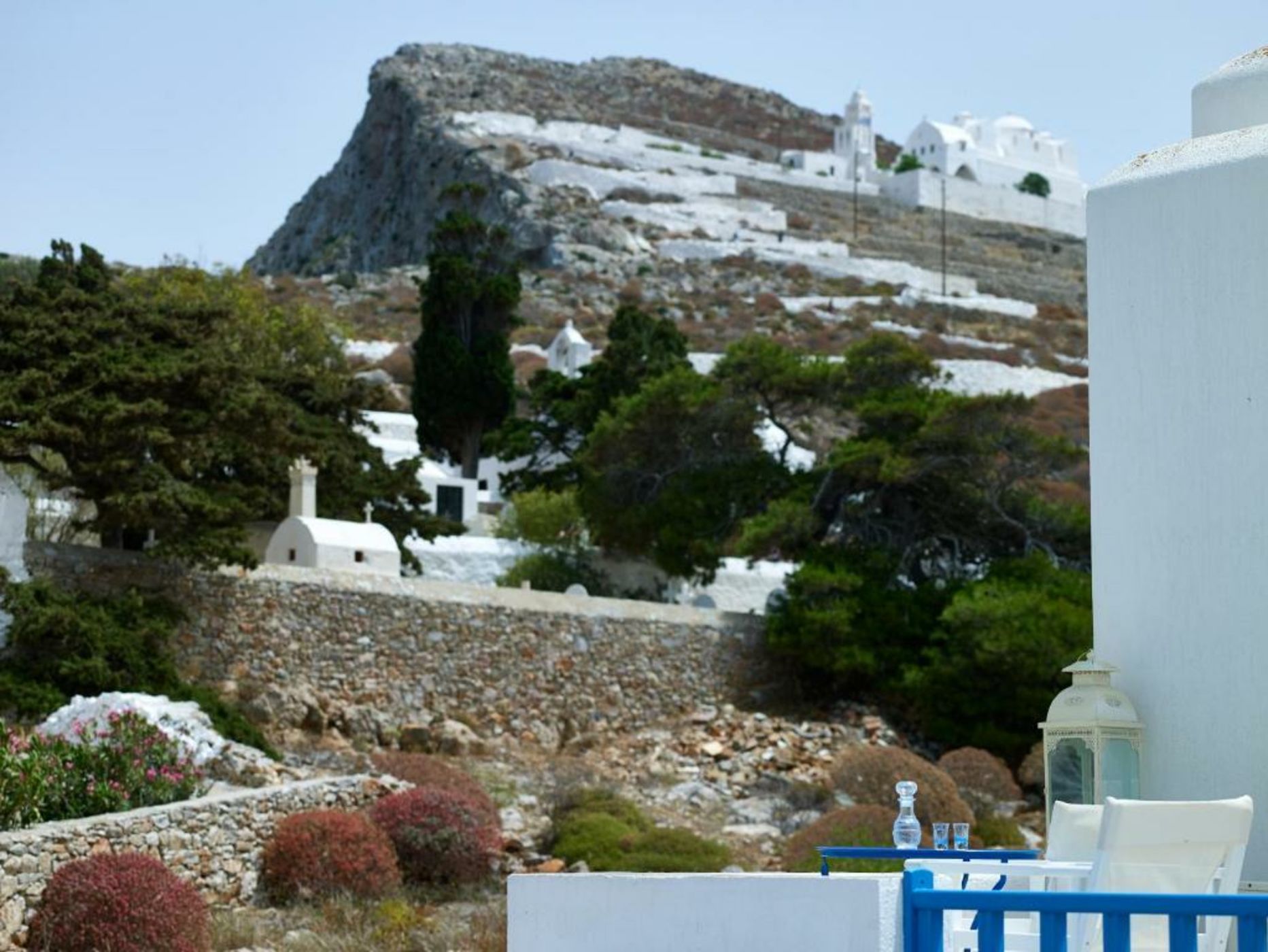 Folegandros Apartments