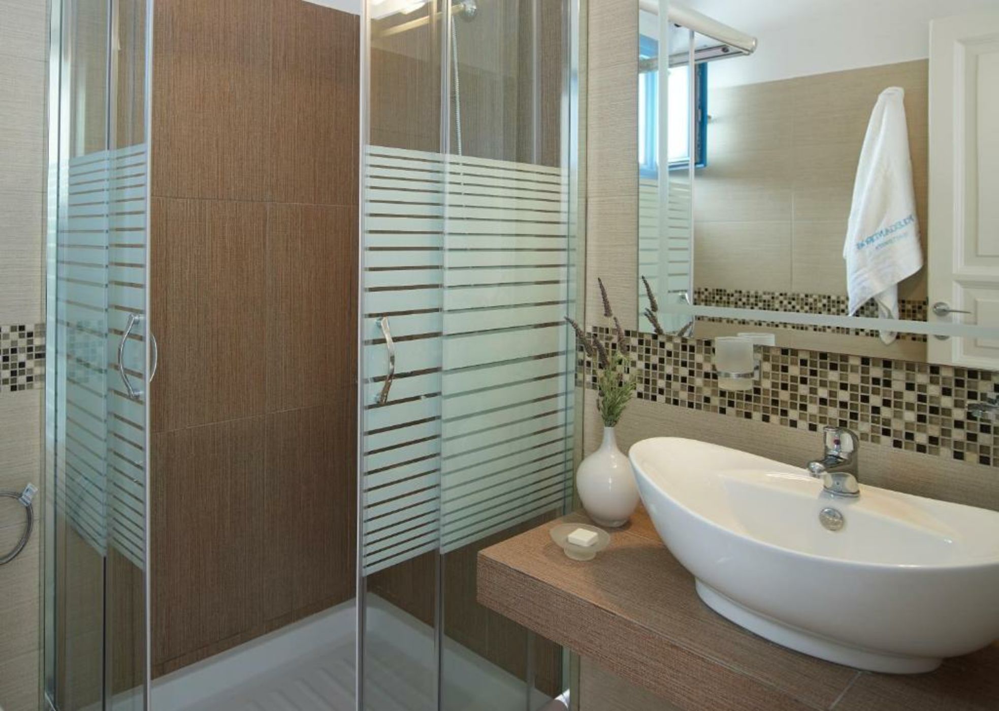 Folegandros Apartments