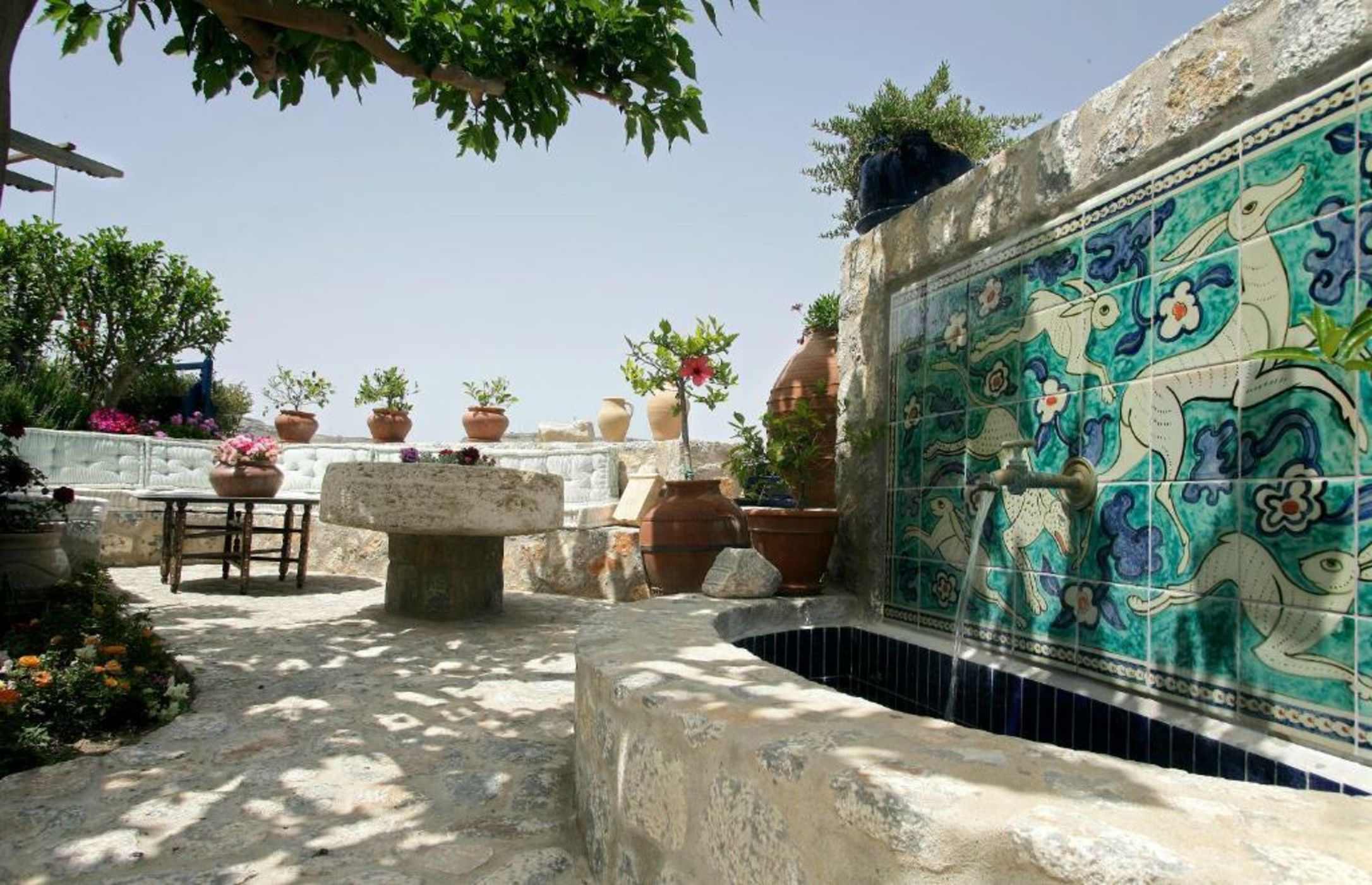 Melenos Art Boutique Hotel