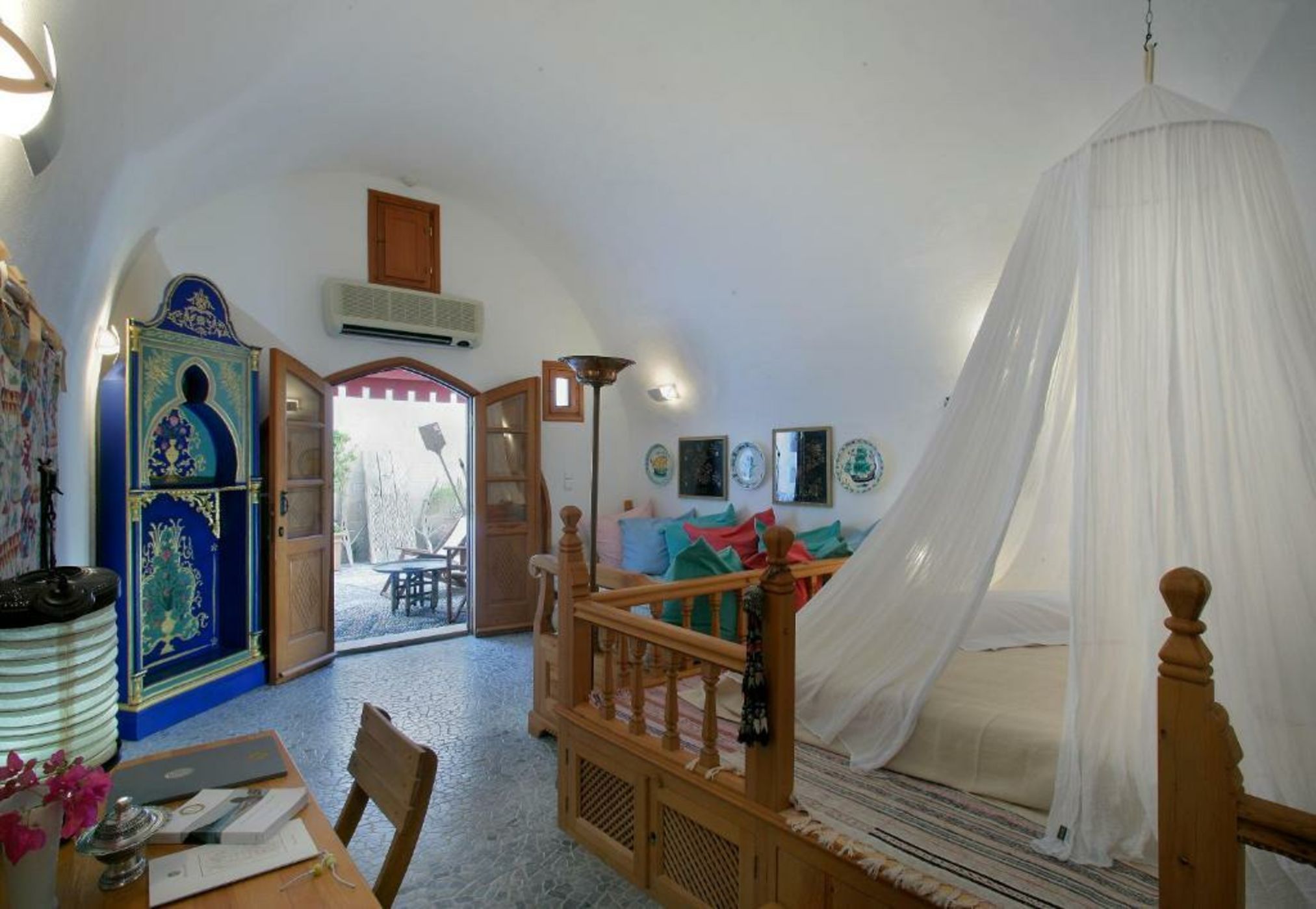 Melenos Art Boutique Hotel