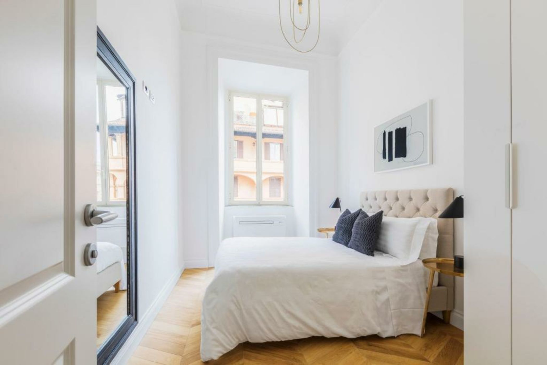 Sonder at Stazione Termini