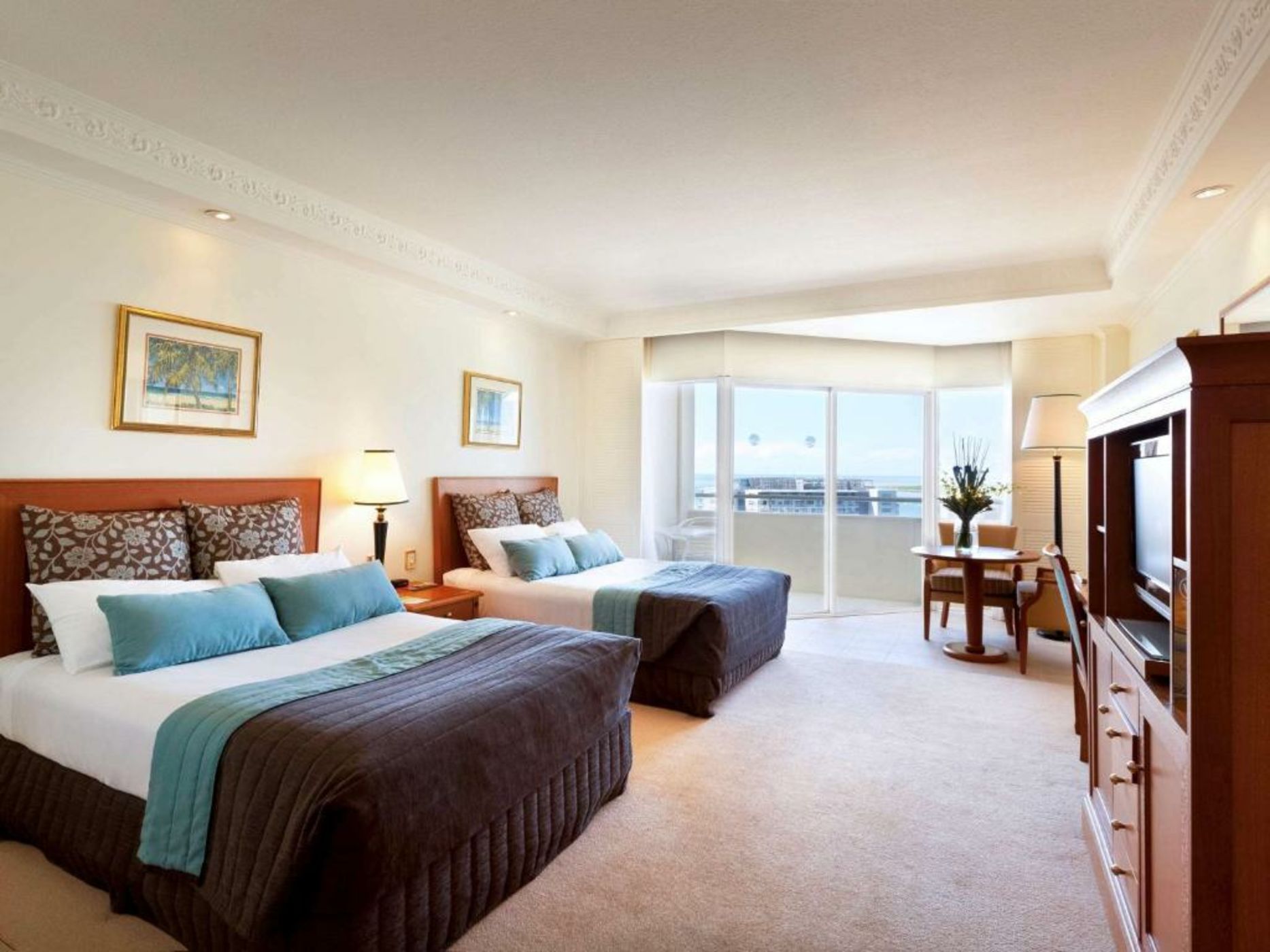 Pullman Cairns International