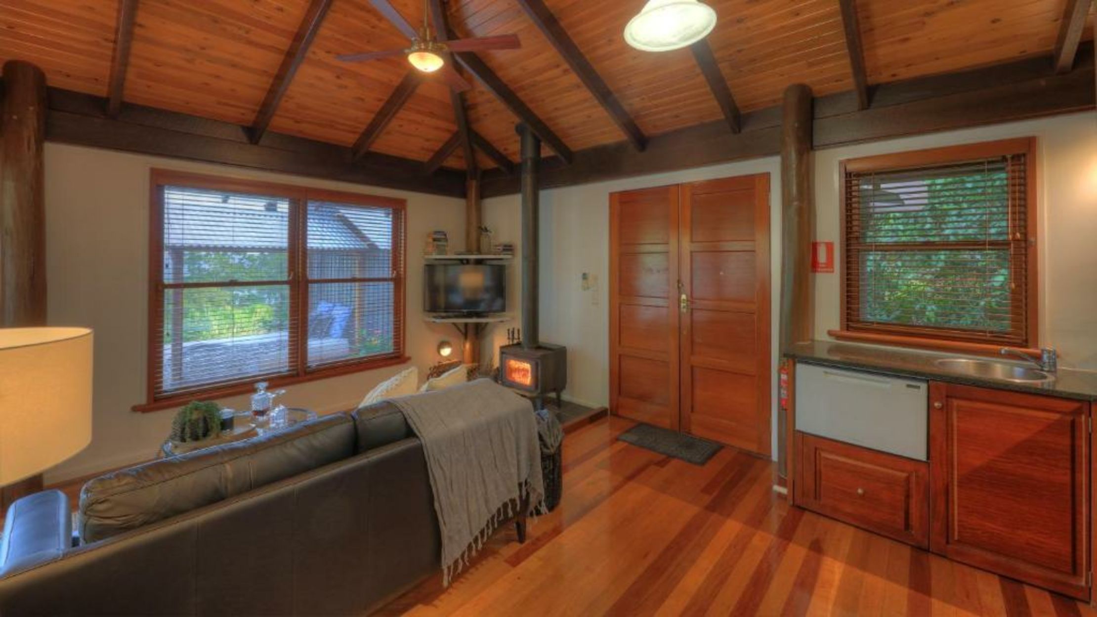 Montville Misty View Cottages