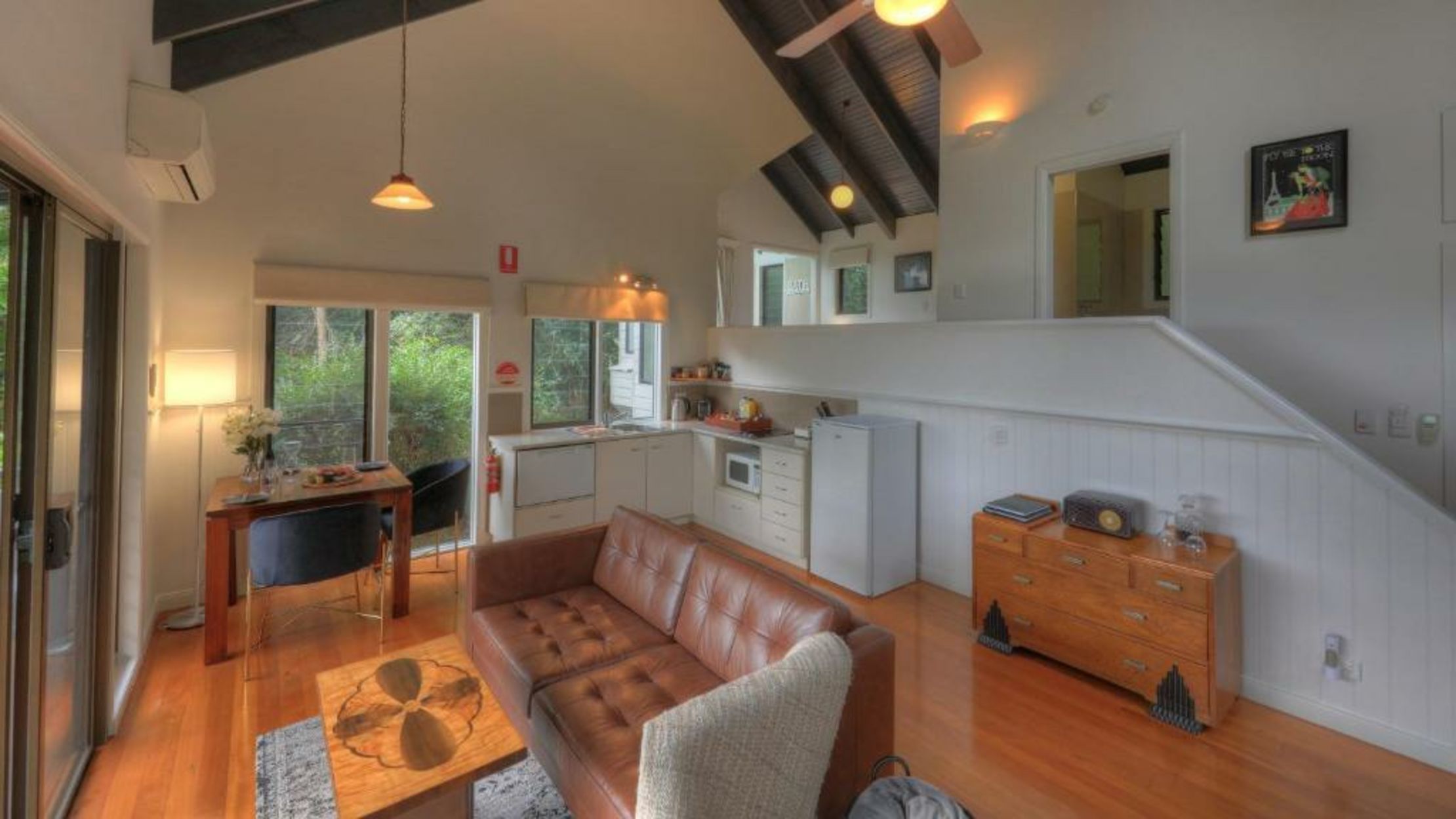 Montville Misty View Cottages