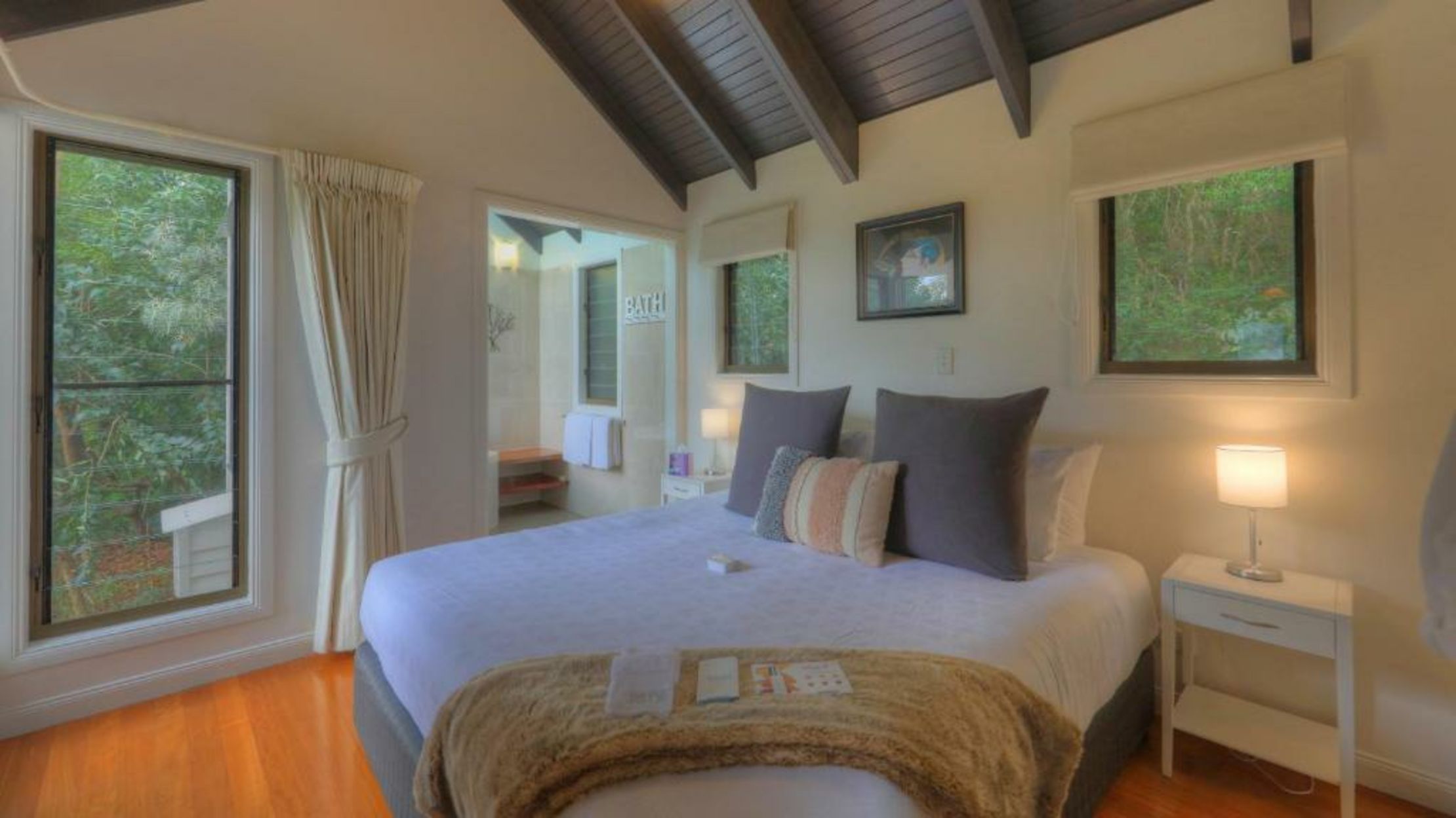 Montville Misty View Cottages