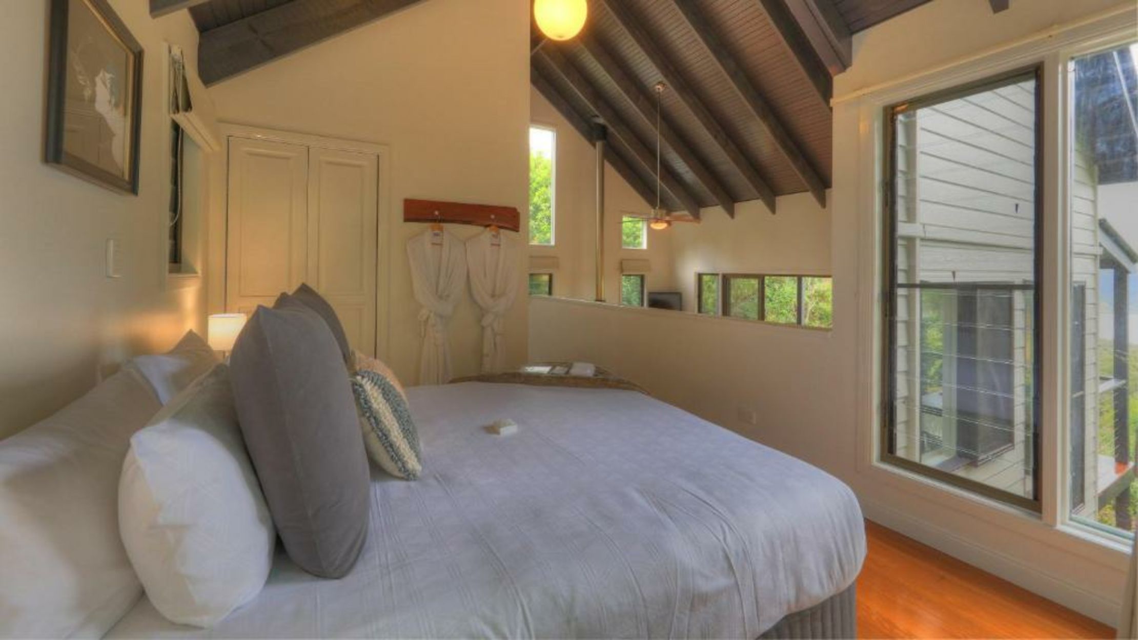 Montville Misty View Cottages