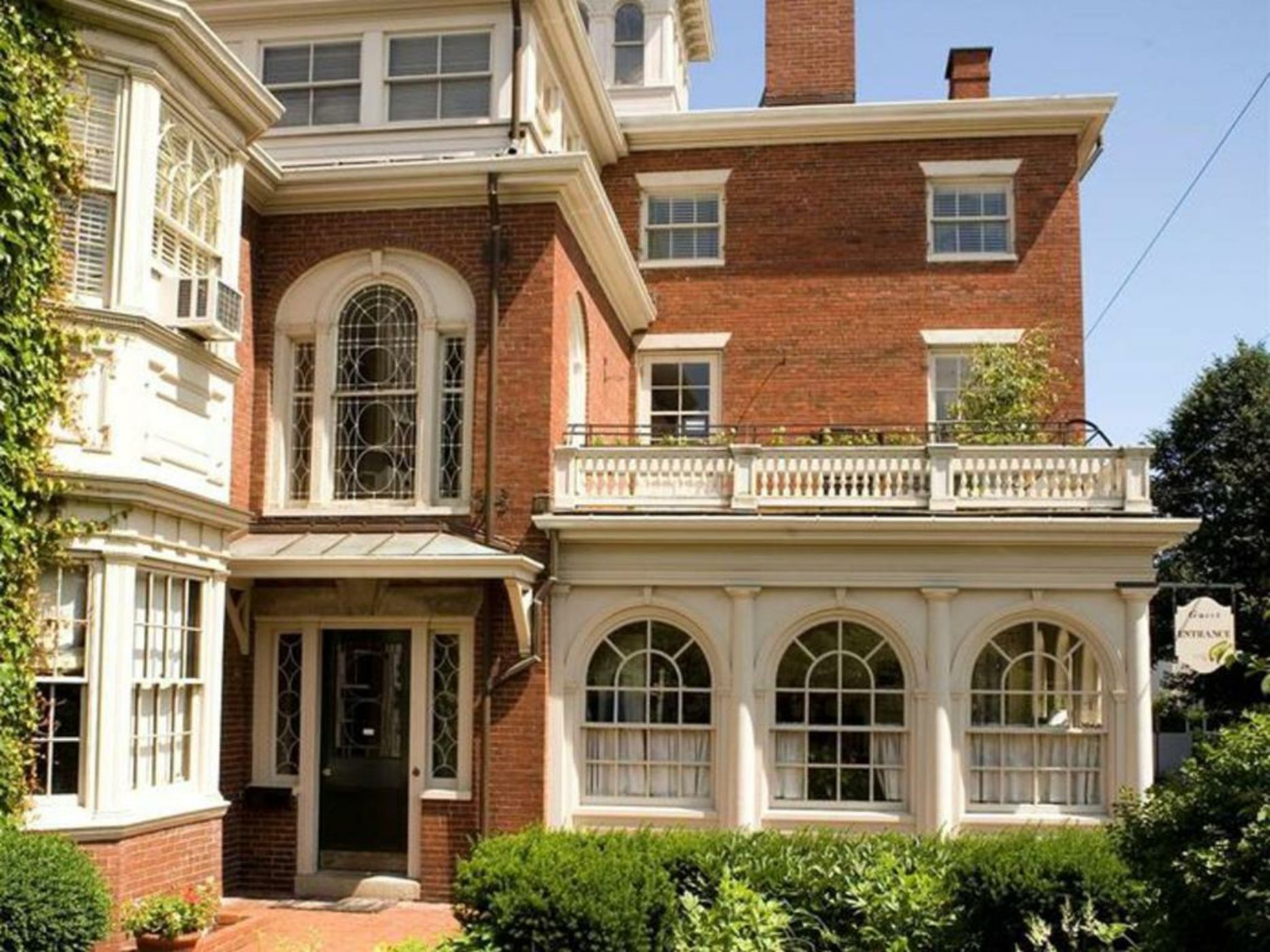 Blind Tiger Guest House