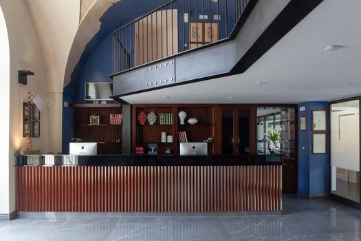Coclee Suite Palace