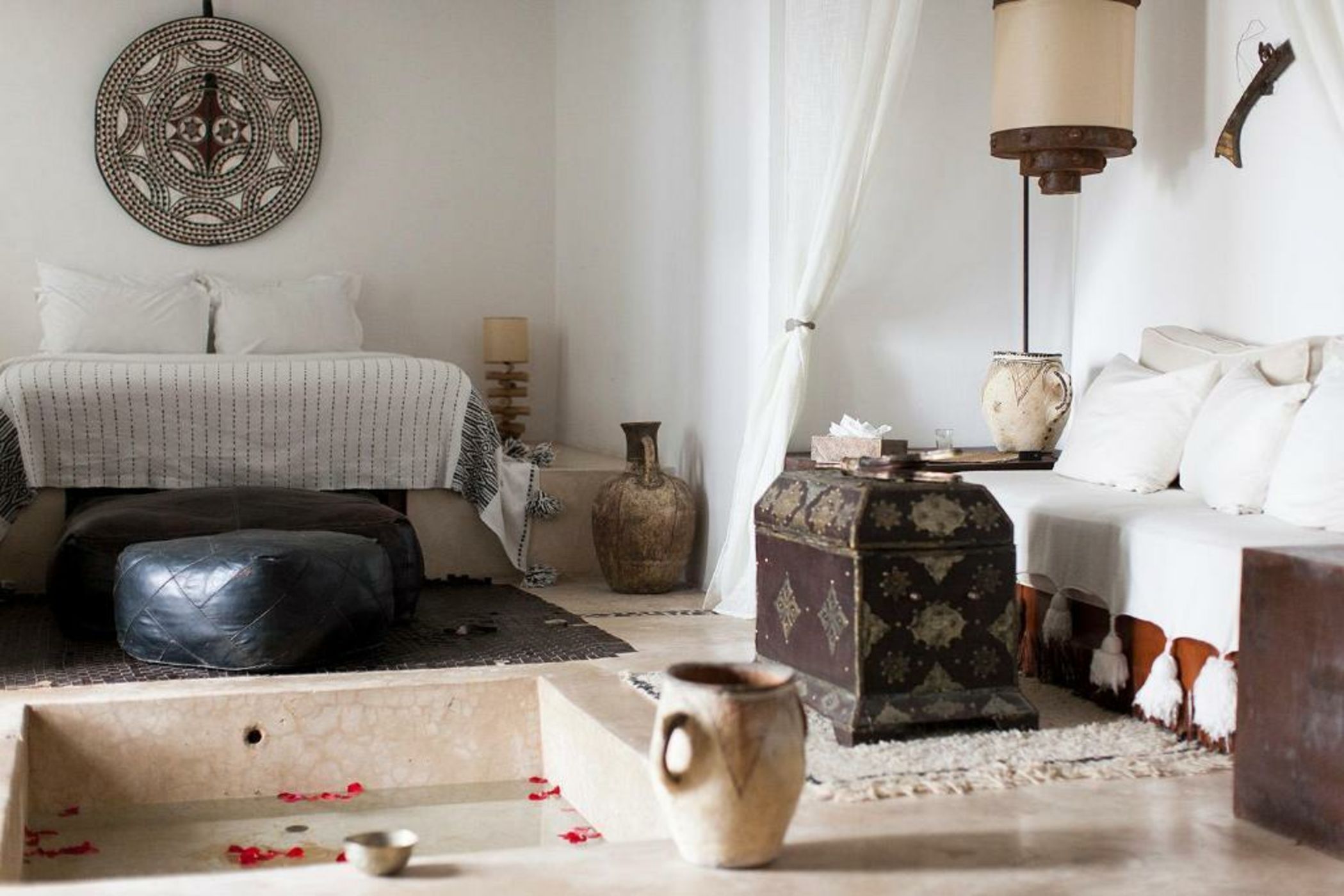 Room in BB - Suite Nomade in luxurious Riad - Marrakech Spa and Massage