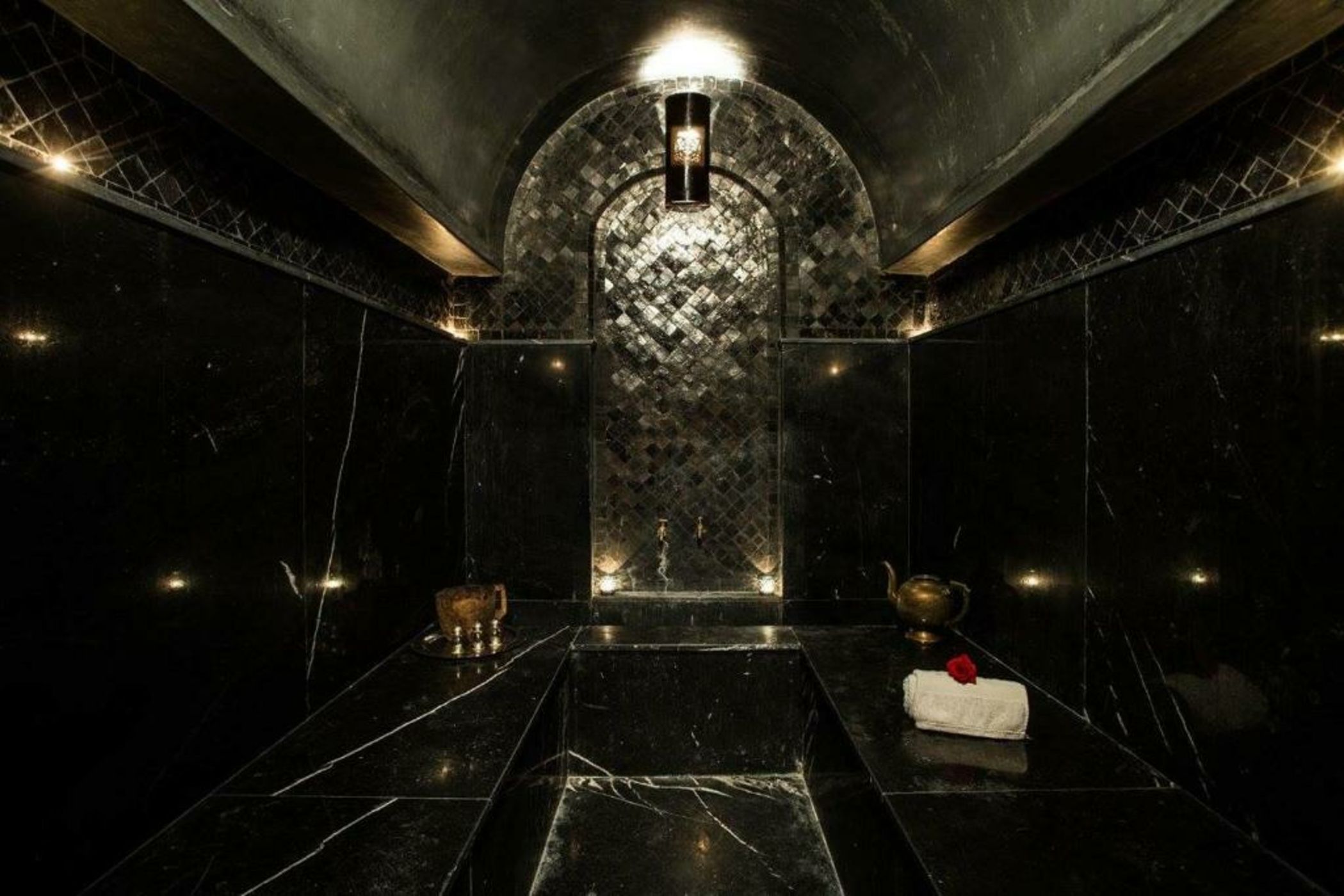 Room in BB - Suite Nomade in luxurious Riad - Marrakech Spa and Massage